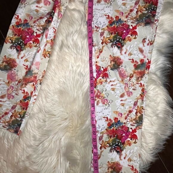 Soft Surroundings floral cropped ankle pants sz large - Picture 7 of 8